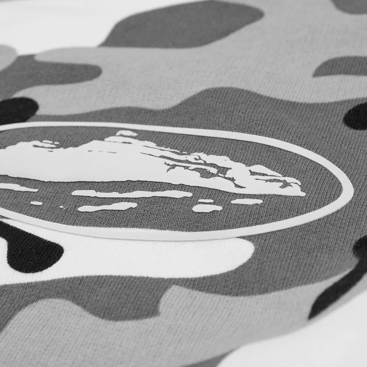 Short Corteiz Island Puff Print (Artic Camo)