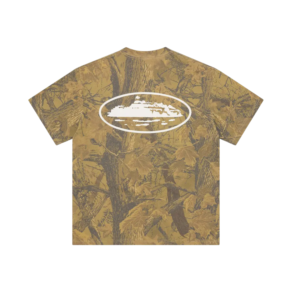 Polera Corteiz Island Puff Print Forest Camo